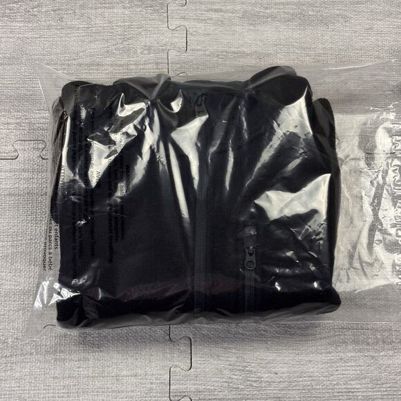 Kuhl Interceptr 1/4 Zip Sweater Mens M Black Pullover Jacket Fleece Hiking EUC - Picture 11 of 11